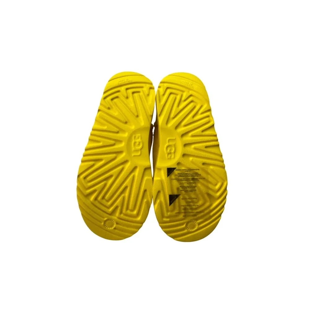 UGG Kids Classic Ultra Mini Canary Yellow Suede Ankle Boots 1130750K Size 2 NEW